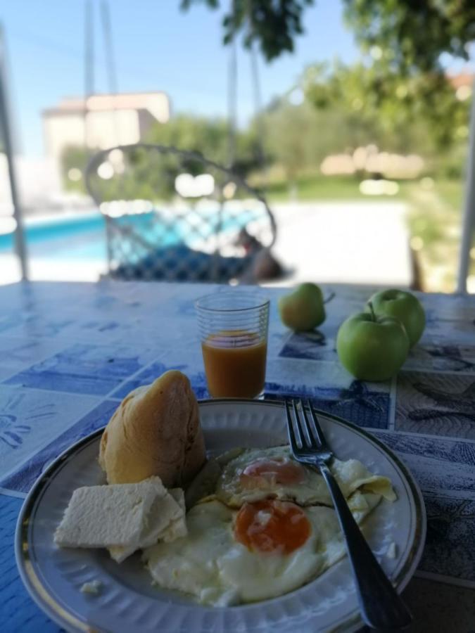 Villa Kutija Sveti Filip i Jakov Exteriör bild